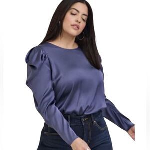 NWT Torrid Shirt Women’s Size 2X Crown Blue Blouse Long Tapered Sleeves Satin